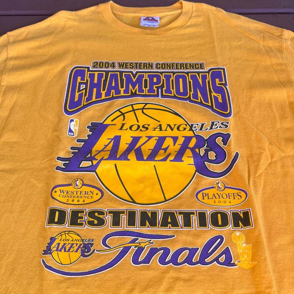 Vintage 2004 Los Angeles Lakers Western Conference Champions T-Shirt